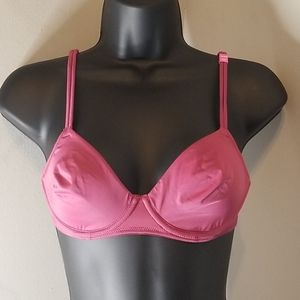 NWT VS unlined bra